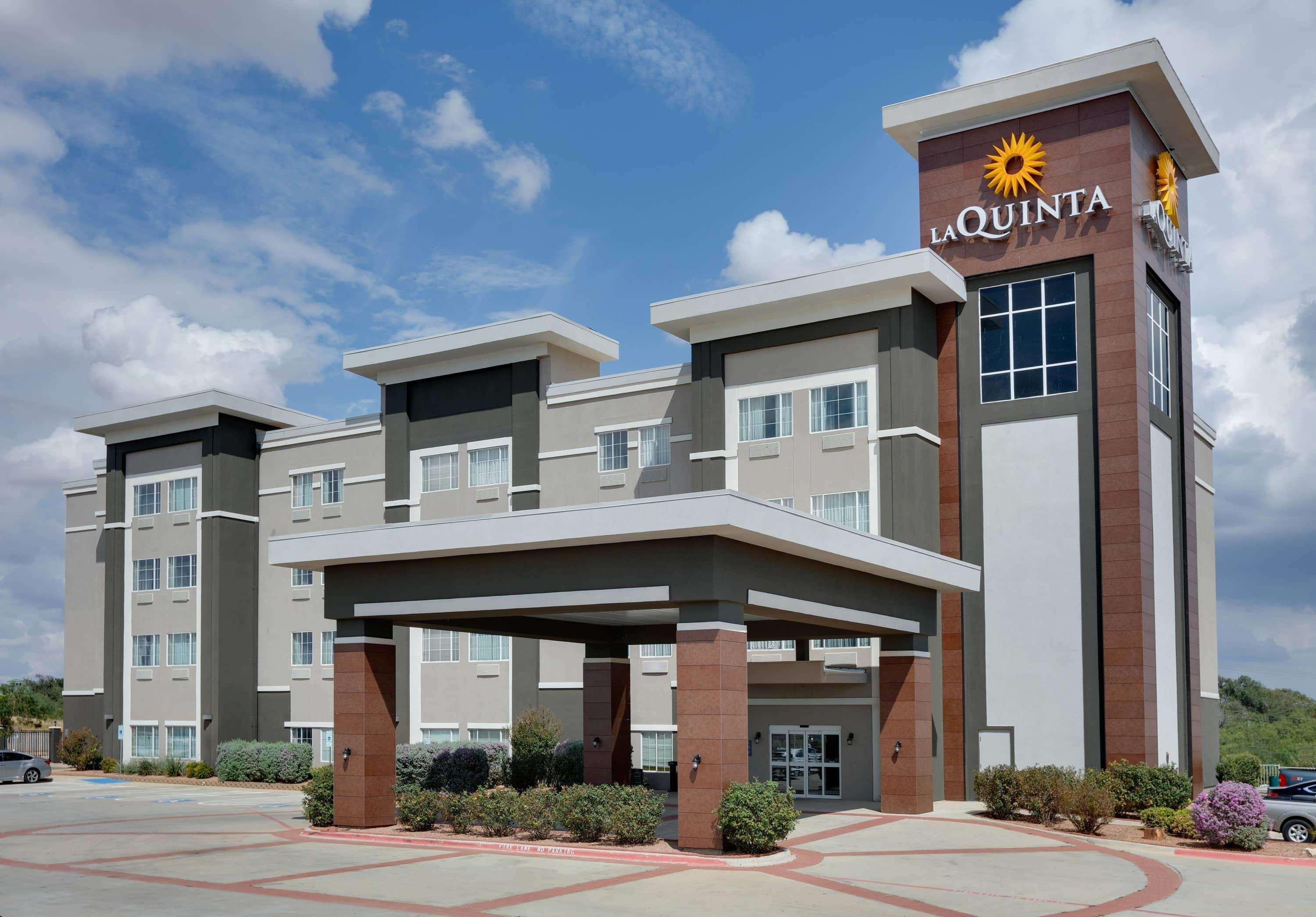 La Quinta By Wyndham Big Spring Hotel Exterior photo